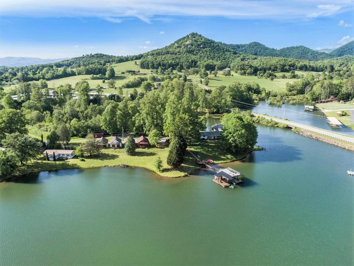 Tranquille Resort Hiawassee Extérieur photo